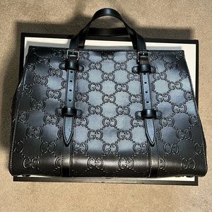 Gucci GG Embossed large tote bag